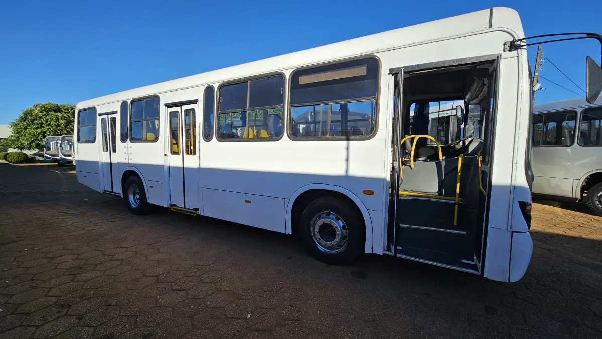 Ônibus Urbano 2011 Mercedes