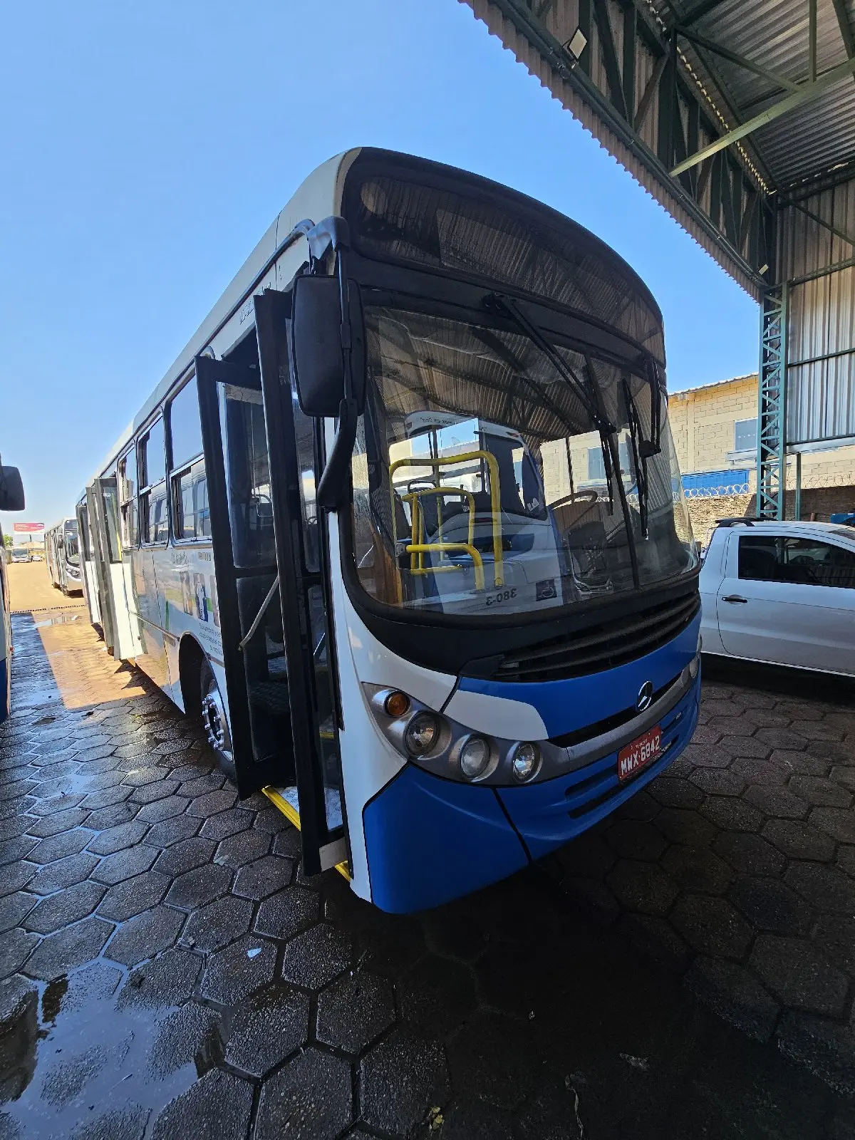 Ônibus Mercedes 2010