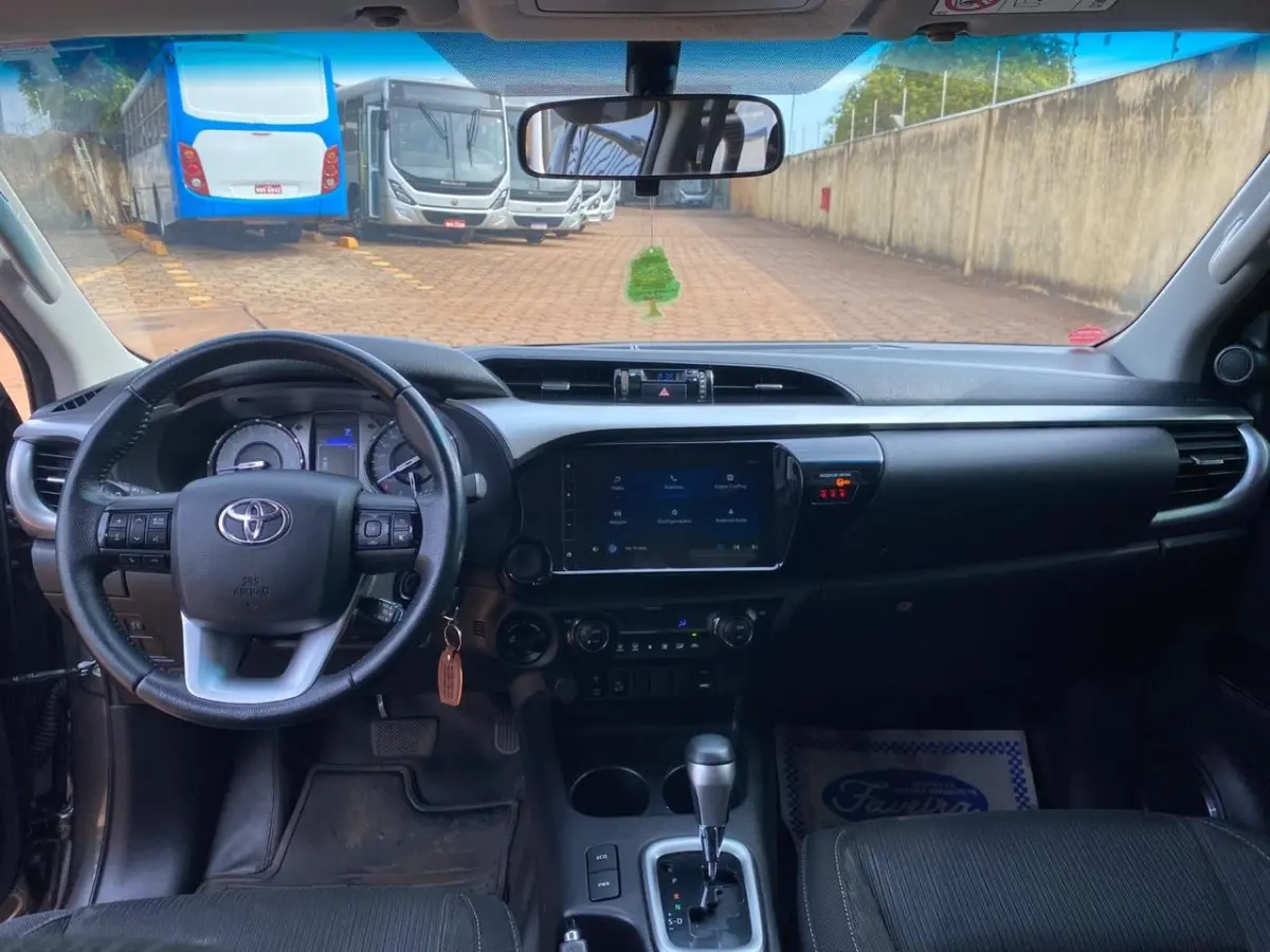 TOYOTA HILUX CD SR 4X4 2.8 TDI DIESEL AUT. 2024 - Imagem 5